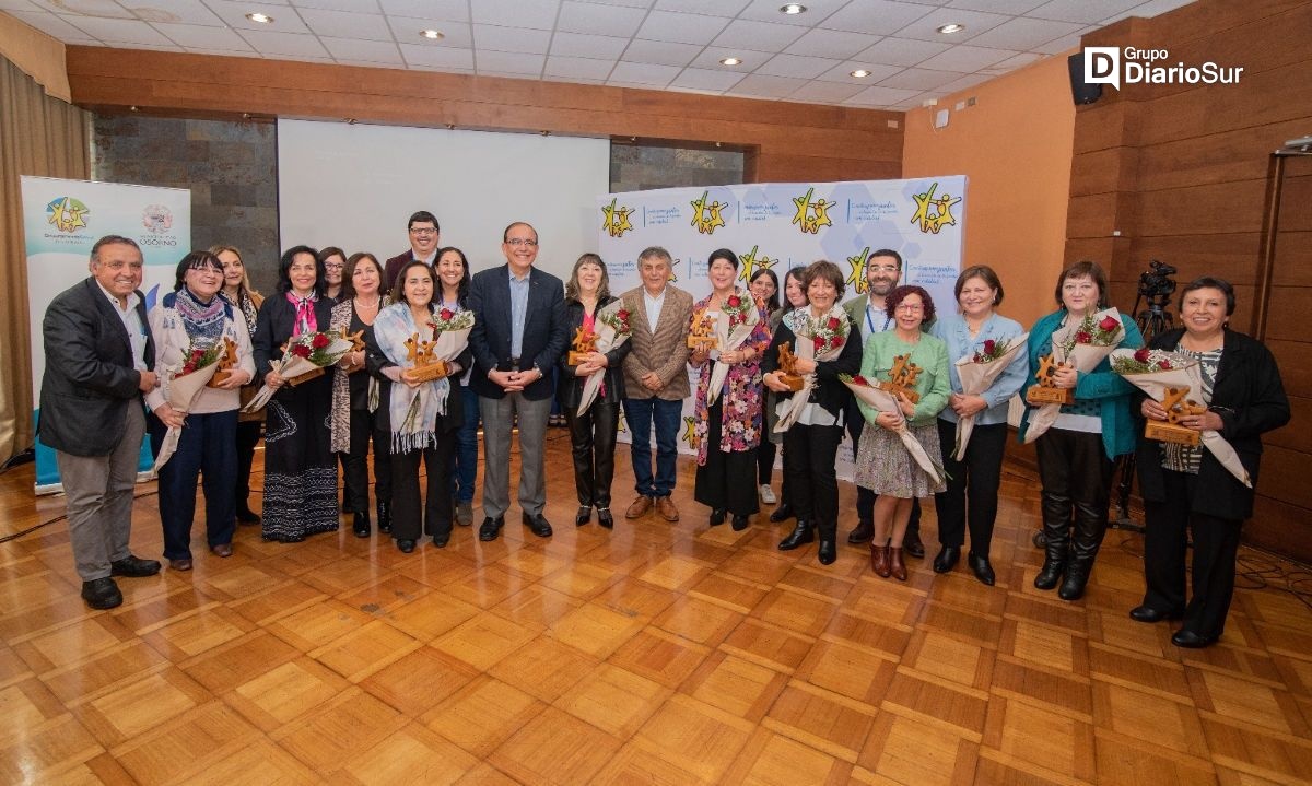 Municipio entregó reconocimiento a funcionarias de la salud de Osorno
