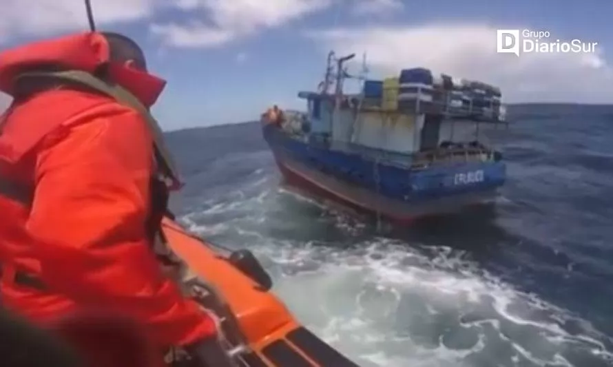 Armada rescató a pescadores que estaban perdidos en alta mar