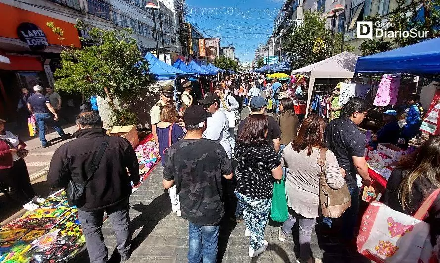Cámara de Comercio denuncia comercio ambulante en bulevar de Osorno
