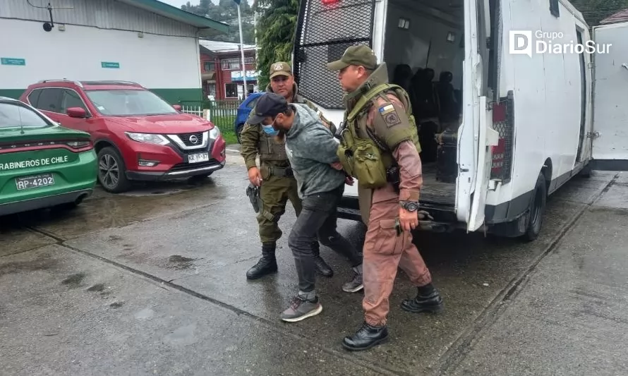 Carabineros detiene a sujeto por robo con violencia en centro de Puerto Montt