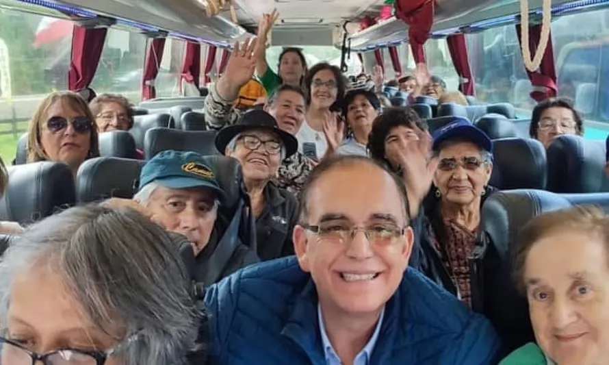 Un centenar de personas mayores dio cierre al verano en Osorno