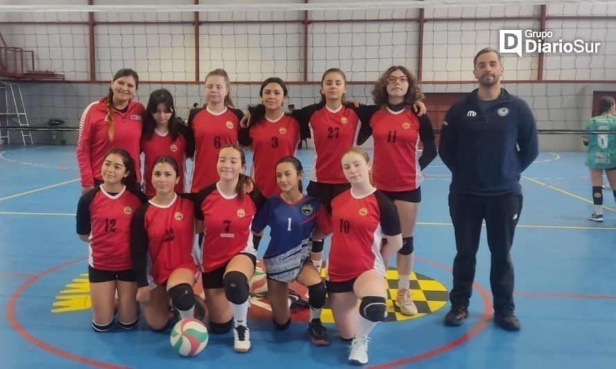 Colegio Germania logró importante triunfo en el voleibol femenino