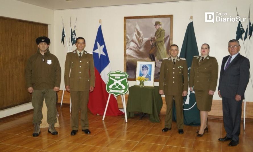 Carabineros conmemora la muerte del teniente Hernán Merino Correa