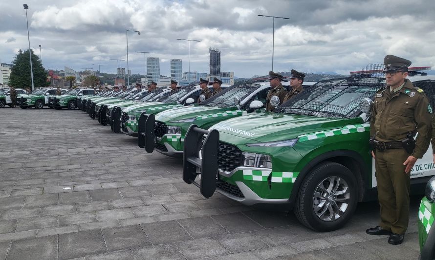 Carabineros de la región recibió 30 nuevos vehículos policiales