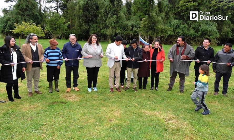Conadi realiza primera entrega de tierras a comunidades mapuche williche de la región desde 2018