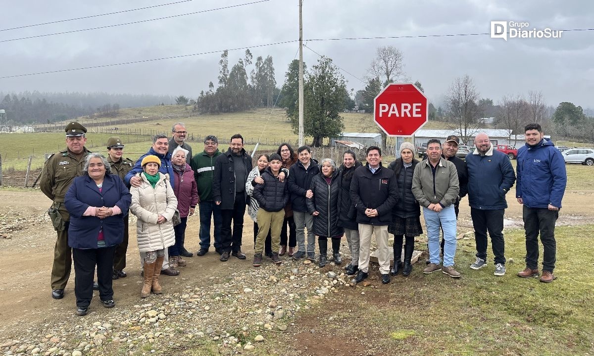 Inauguran la conservación de 15 caminos no enrolados en Purranque